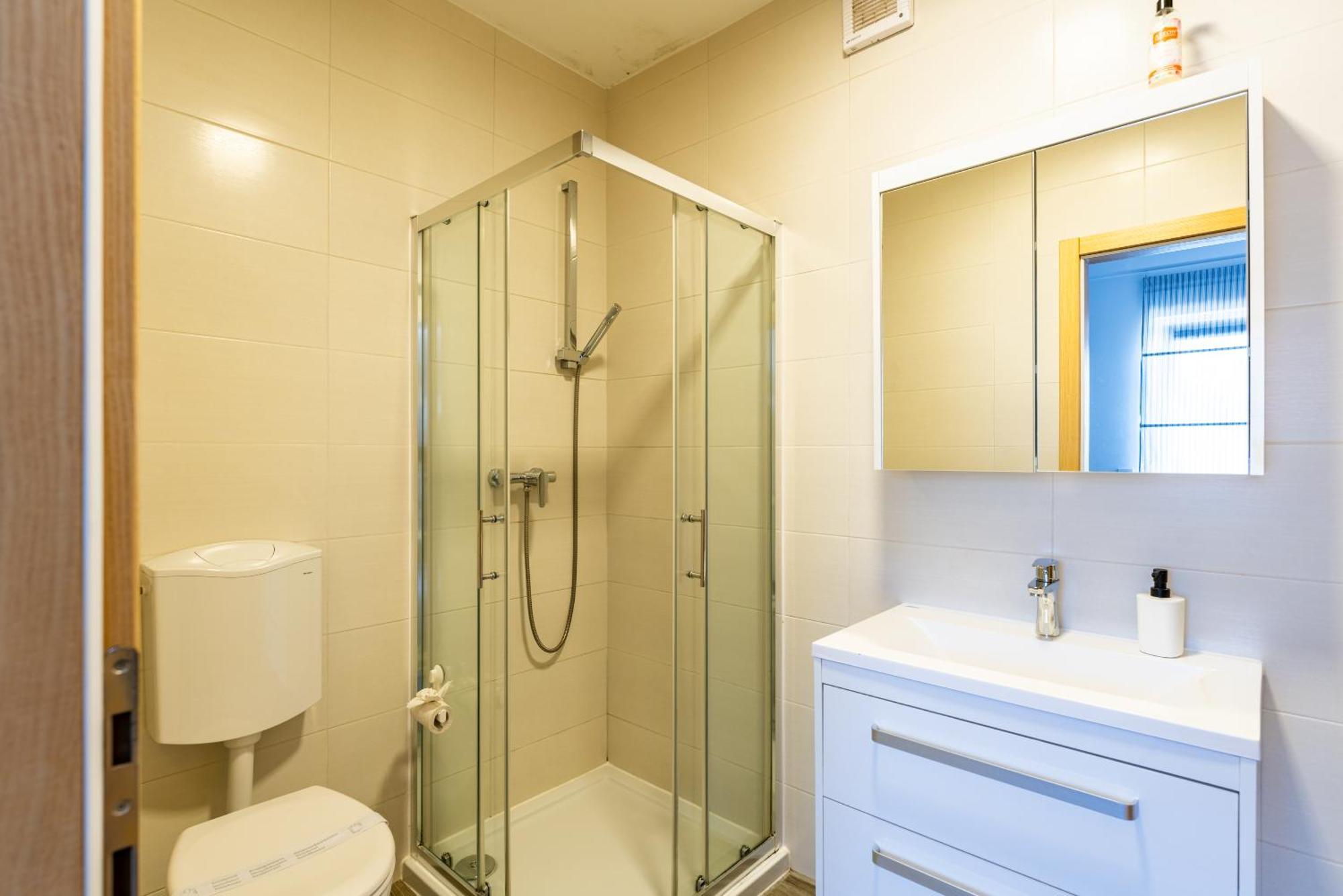 Studio Apartman The Little Prince 别洛瓦尔 外观 照片
